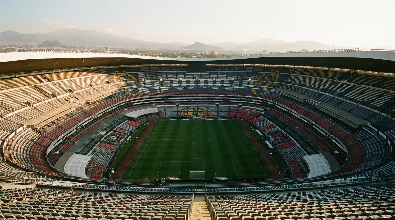 Estadio Azteca zu Mexico City — Plaz vun der WM 2026 Ouvertur